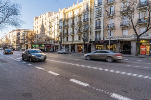 Dzīvoklis īrēšanai Madrid, Spānijā 1 istaba, 63 m2 Nr. 147662 - attēls 27