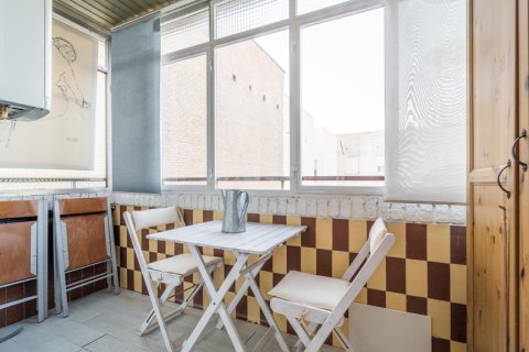 Dzīvoklis īrēšanai Madrid, Spānijā 1 istaba, 63 m2 Nr. 147662 - attēls 19