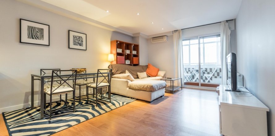 Dzīvoklis Madrid, Spānijā 1 istaba, 63 m2 Nr. 147662