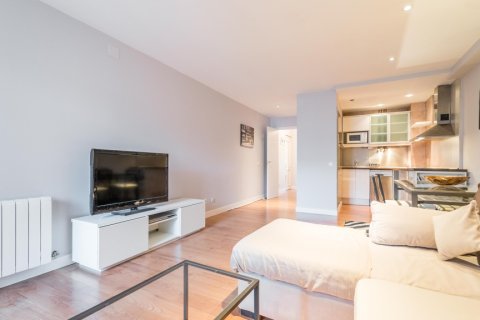 Dzīvoklis īrēšanai Madrid, Spānijā 1 istaba, 63 m2 Nr. 147662 - attēls 5