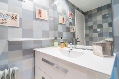 Dzīvoklis īrēšanai Madrid, Spānijā 1 istaba, 63 m2 Nr. 147662 - attēls 14