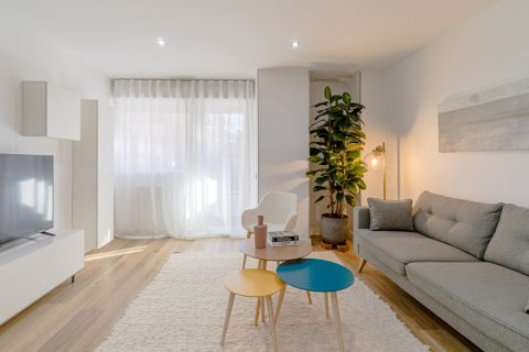 Lägenhet till salu i Madrid, Spanien 4 sovrum, 182 kvm. Nr. 147663 - foto 3