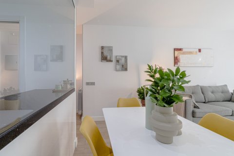 Lägenhet till salu i Madrid, Spanien 4 sovrum, 182 kvm. Nr. 147663 - foto 18