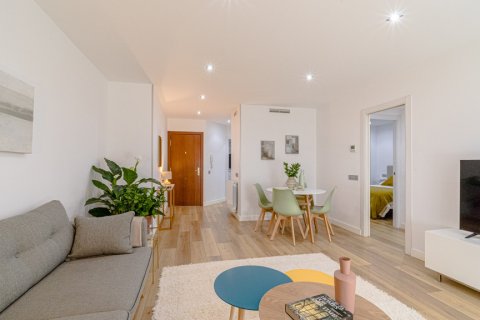 Lägenhet till salu i Madrid, Spanien 4 sovrum, 182 kvm. Nr. 147663 - foto 4