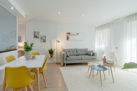 Lägenhet till salu i Madrid, Spanien 4 sovrum, 182 kvm. Nr. 147663 - foto 19