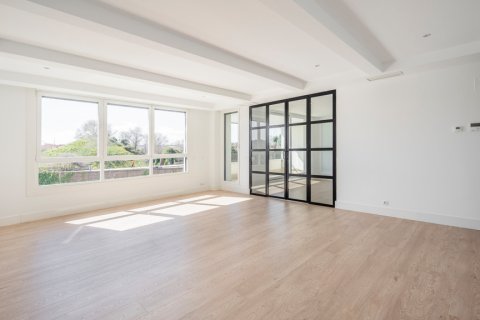 Dzīvoklis īrēšanai Alcobendas, Madrid, Spānijā 3 istabas, 145 m2 Nr. 147664 - attēls 19