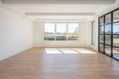 Dzīvoklis īrēšanai Alcobendas, Madrid, Spānijā 3 istabas, 145 m2 Nr. 147664 - attēls 18
