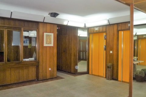 Dzīvoklis īrēšanai Madrid, Spānijā 4 istabas, 120 m2 Nr. 147661 - attēls 19