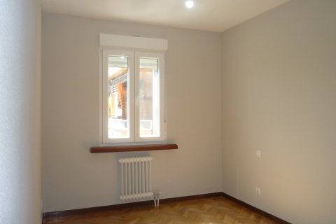 Dzīvoklis īrēšanai Madrid, Spānijā 4 istabas, 120 m2 Nr. 147661 - attēls 7