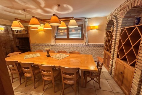 Villa till salu Ciudad Quesada, Alicante, Spanien 4 sovrum, 425 kvm. Nr. 139495 - foto 30