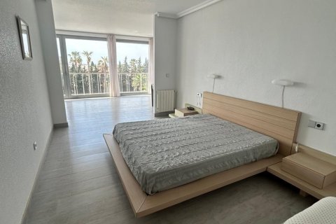 Villa till salu Ciudad Quesada, Alicante, Spanien 4 sovrum, 425 kvm. Nr. 139495 - foto 17