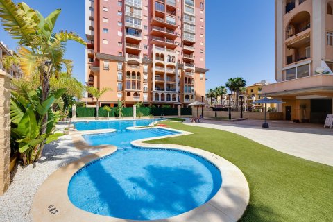 Lägenhet till salu Torrevieja, Alicante, Spanien 2 sovrum, 64 kvm. Nr. 139492 - foto 26