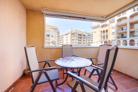 Lägenhet till salu Torrevieja, Alicante, Spanien 2 sovrum, 64 kvm. Nr. 139492 - foto 5