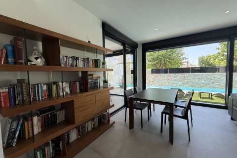 Villa till salu San Javier, Murcia, Spanien 4 sovrum, 220 kvm. Nr. 139490 - foto 12