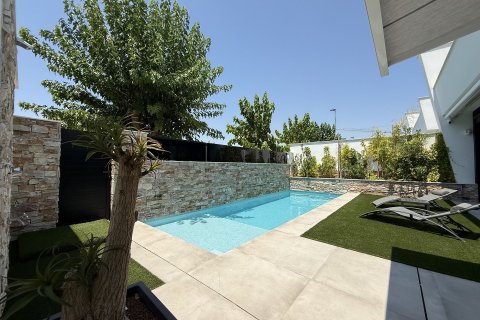 Villa till salu San Javier, Murcia, Spanien 4 sovrum, 220 kvm. Nr. 139490 - foto 6