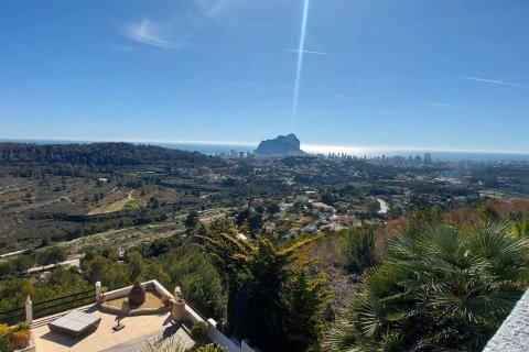 Villa for sale in Calpe, Alicante, Spain 3 bedrooms, 184 sq.m. No. 190157 - photo 2