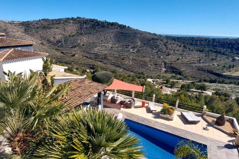 Villa for sale in Calpe, Alicante, Spain 3 bedrooms, 184 sq.m. No. 190157 - photo 4