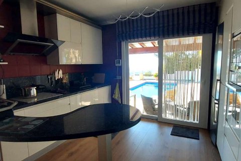 Villa for sale in Calpe, Alicante, Spain 3 bedrooms, 184 sq.m. No. 190157 - photo 10