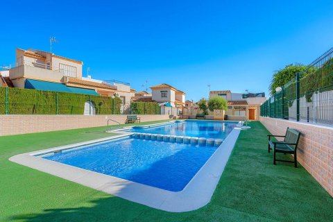 Bungalowi myytävänä Los Balcones, Alicante, Espanja, 2 makuuhuonetta,  No. 190114 - kuva 10