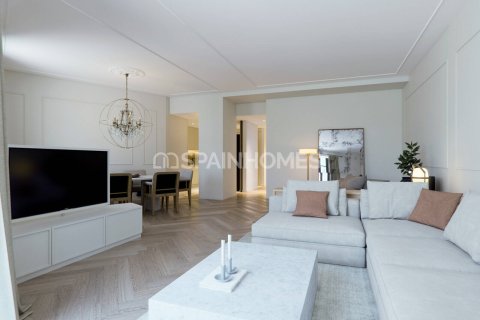 Apartament w Barcelona, Hiszpania 3 sypialnie, 140 mkw. nr 140105 – zdjęcie 4