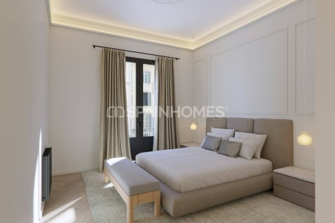 Apartament w Barcelona, Hiszpania 3 sypialnie, 140 mkw. nr 140105 – zdjęcie 13