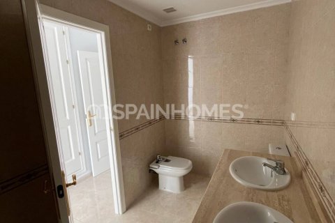 Dzīvoklis pārdošanā Orihuela, Alicante, Spānijā 2 istabas, 96 m2 Nr. 140111 - attēls 25