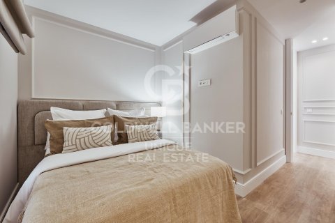 Apartamento en venta en Madrid, España 3 dormitorios, 86 m2 No. 157774 - foto 16