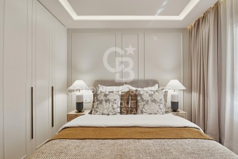 Apartamento en venta en Madrid, España 3 dormitorios, 86 m2 No. 157774 - foto 14