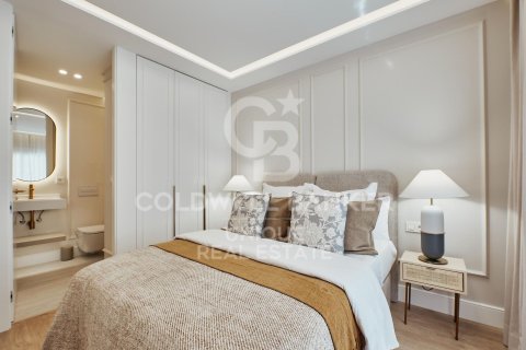 Apartamento en venta en Madrid, España 3 dormitorios, 86 m2 No. 157774 - foto 13