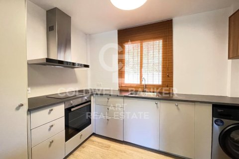Kaupunkipientalo myytävänä Casares, Malaga, Espanja, 3 makuuhuonetta, 120 m2 No. 157779 - kuva 4