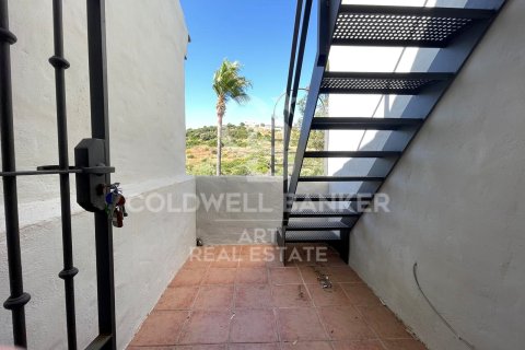 Kaupunkipientalo myytävänä Casares, Malaga, Espanja, 3 makuuhuonetta, 120 m2 No. 157779 - kuva 11