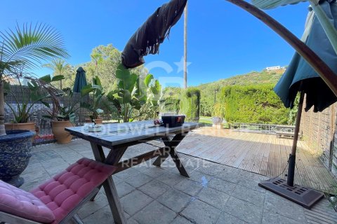 Kaupunkipientalo myytävänä Casares, Malaga, Espanja, 3 makuuhuonetta, 120 m2 No. 157779 - kuva 12