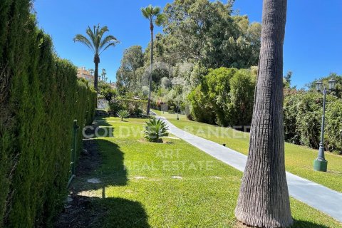 Kaupunkipientalo myytävänä Casares, Malaga, Espanja, 3 makuuhuonetta, 120 m2 No. 157779 - kuva 17