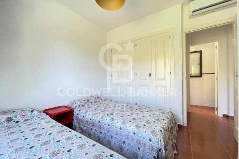 Kaupunkipientalo myytävänä Casares, Malaga, Espanja, 3 makuuhuonetta, 120 m2 No. 157779 - kuva 6