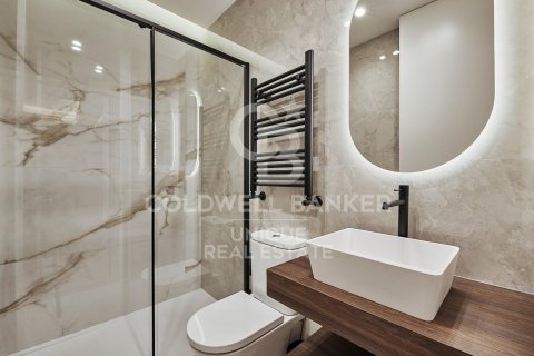 Apartamento en venta en Madrid, España 3 dormitorios, 105 m2 No. 157775 - foto 18