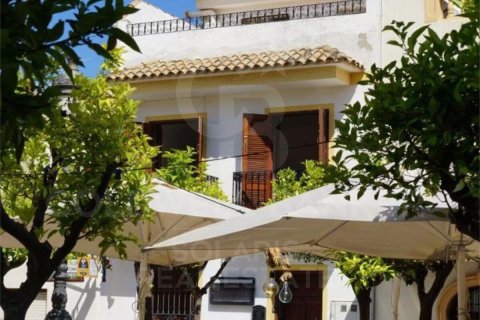 Villa in vendita a Calpe, Alicante, Spagna 7 camere da letto, 258 mq. N° 157777 - foto 3