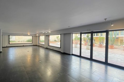 Commercial property for sale Port D'andratx, Mallorca, Spain 150 sq.m. No. 111950 - photo 2
