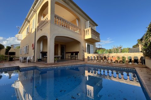 Villa for sale Son Serra De Marina, Mallorca, Spain 7 bedrooms, 274 sq.m. No. 111953 - photo 1