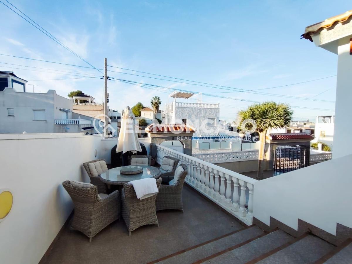Villa San Miguel de Salinas, Alicante, Spānijā 6 istabas, 289 m2 Nr. 149154