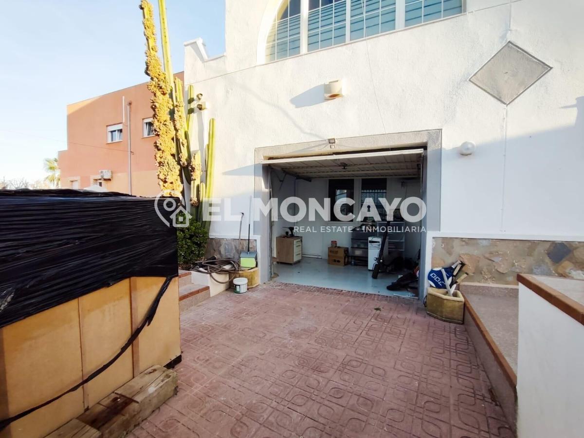 Villa San Miguel de Salinas, Alicante, Spānijā 6 istabas, 289 m2 Nr. 149154
