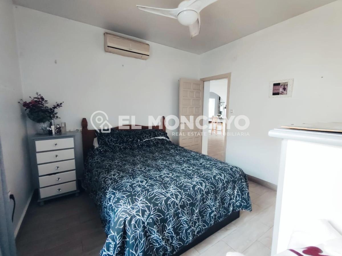 Villa San Miguel de Salinas, Alicante, Spānijā 6 istabas, 289 m2 Nr. 149154