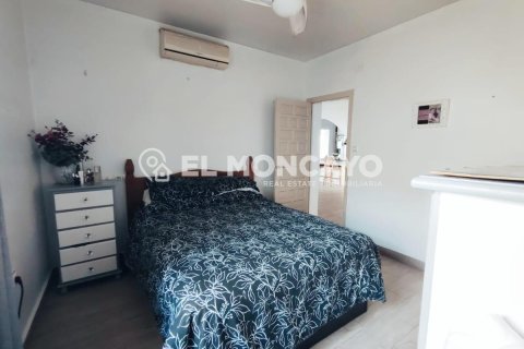 Villa en venta en San Miguel de Salinas, Alicante, España 6 dormitorios, 289 m2 No. 149154 - foto 22