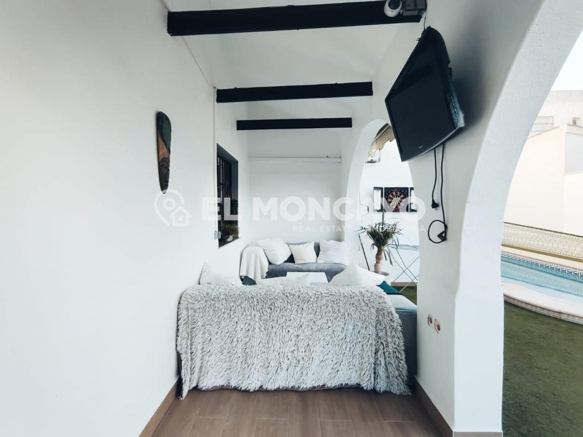Villa San Miguel de Salinas, Alicante, Spānijā 6 istabas, 289 m2 Nr. 149154
