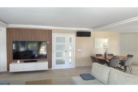 Villa zum Verkauf in L'Alfàs del Pi, Alicante, Spanien 4 Schlafzimmer,  Nr. 151523 - Foto 7