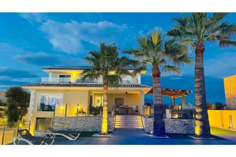 Villa zum Verkauf in L'Alfàs del Pi, Alicante, Spanien 4 Schlafzimmer,  Nr. 151523 - Foto 2