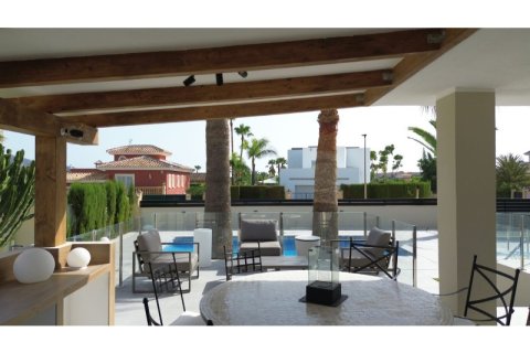 Villa zum Verkauf in L'Alfàs del Pi, Alicante, Spanien 4 Schlafzimmer,  Nr. 151523 - Foto 28