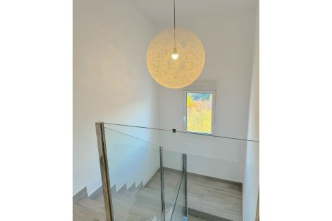 Villa zum Verkauf in L'Alfàs del Pi, Alicante, Spanien 4 Schlafzimmer,  Nr. 151523 - Foto 12