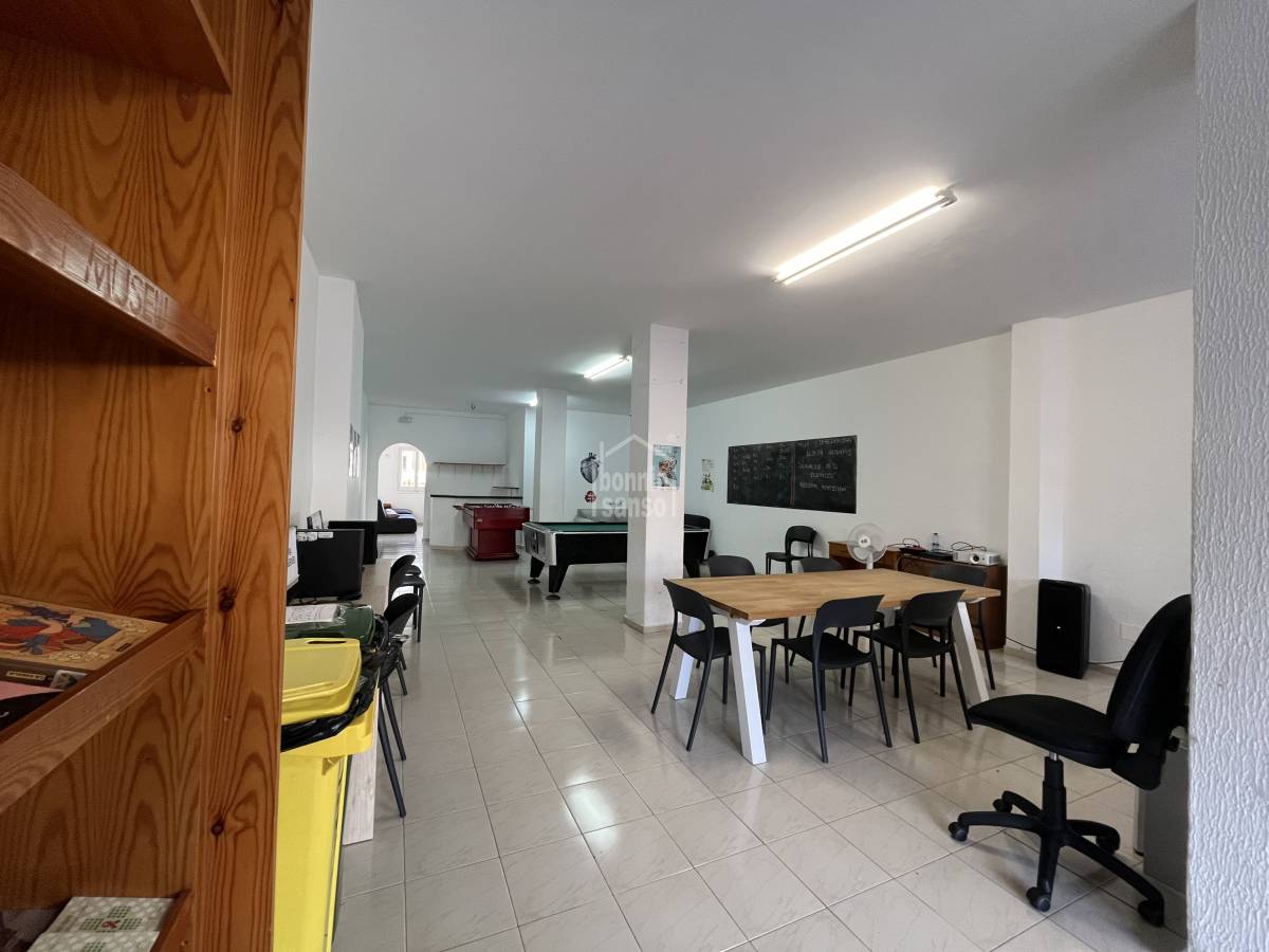 Commercial property à Ferreries, Menorca, Espagne 114 m2 No. 138481