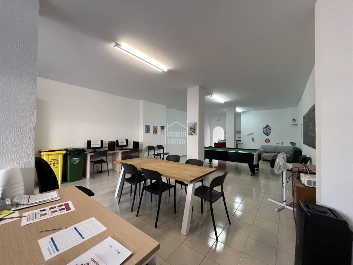 Commercial property à Ferreries, Menorca, Espagne 114 m2 No. 138481