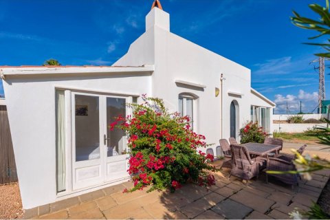 Villa en venta Mahon, Menorca, España 2 dormitorios, 60 m2 No. 138480 - foto 4